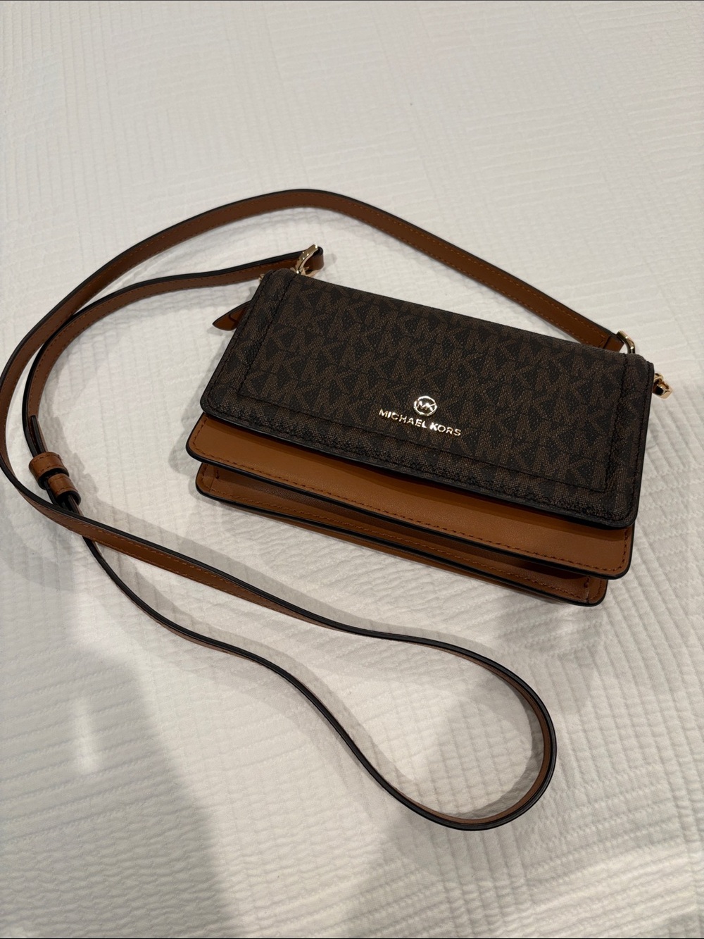 Michael Kors Logo Crossbody